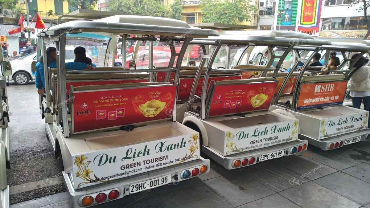 Xe ô tô điện linh hoạt về kích thước, tuyến đường và không gian hiển thị quảng cáo