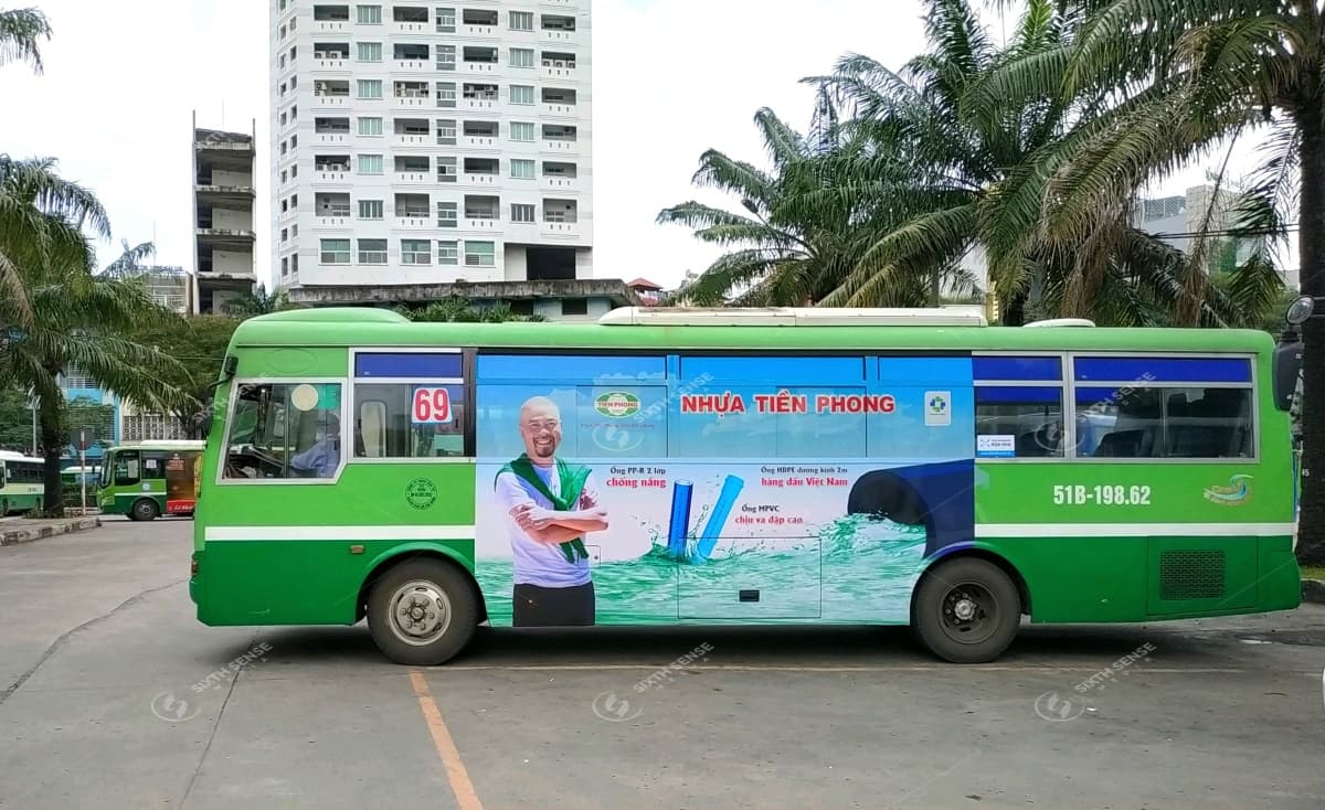 Luật quảng cáo trên xe bus