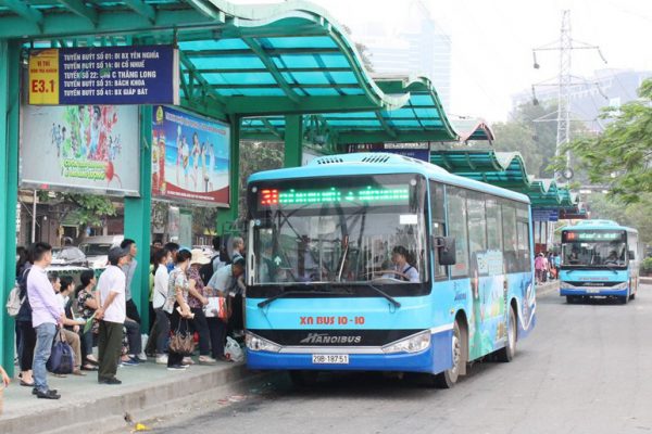 Xe buýt Hà Nội hoạt động 100% công suất trở lại