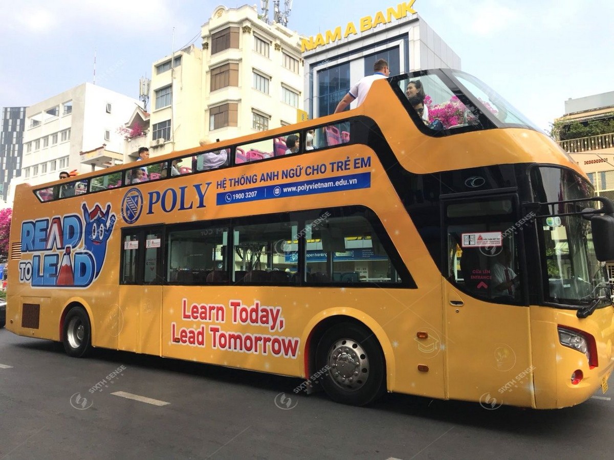 Trung tâm anh ngữ Poly tổ chức roadshow xe bus 2 tầng lần 2